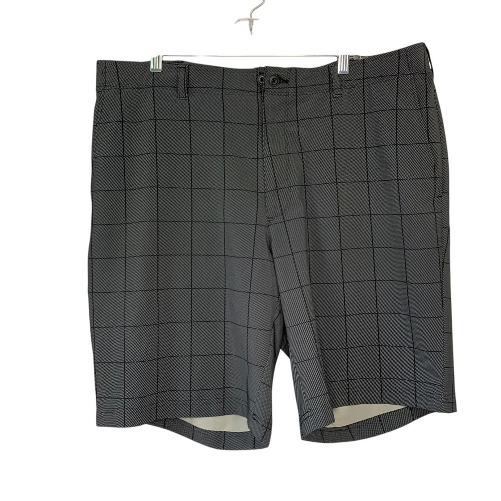 PGA Tour black and gray windowpane walking shorts. Size 40